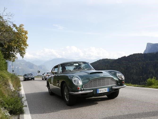 Aston Martin DB6 1966