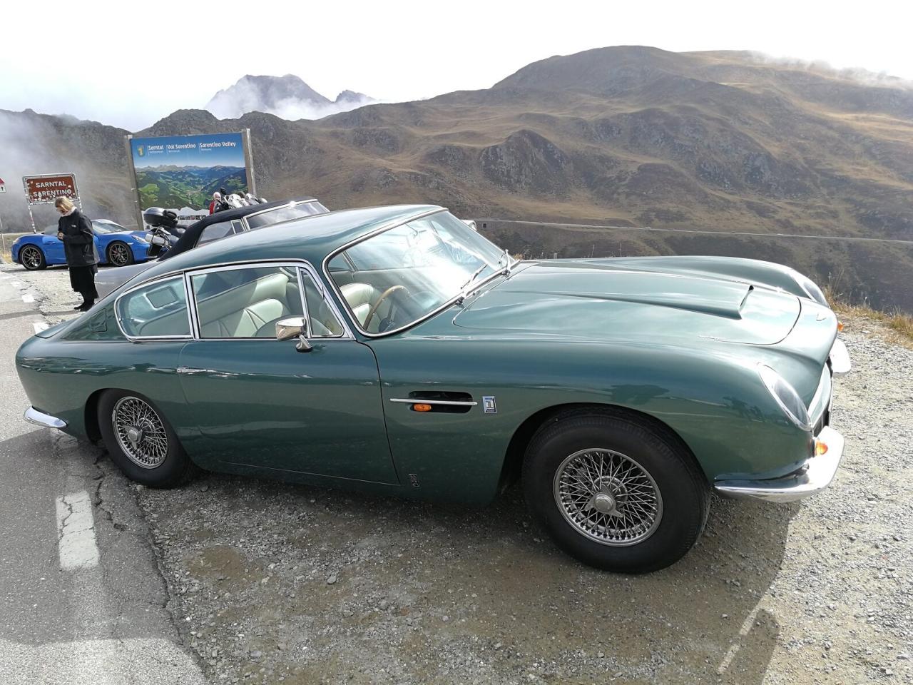 Aston Martin DB6 1966