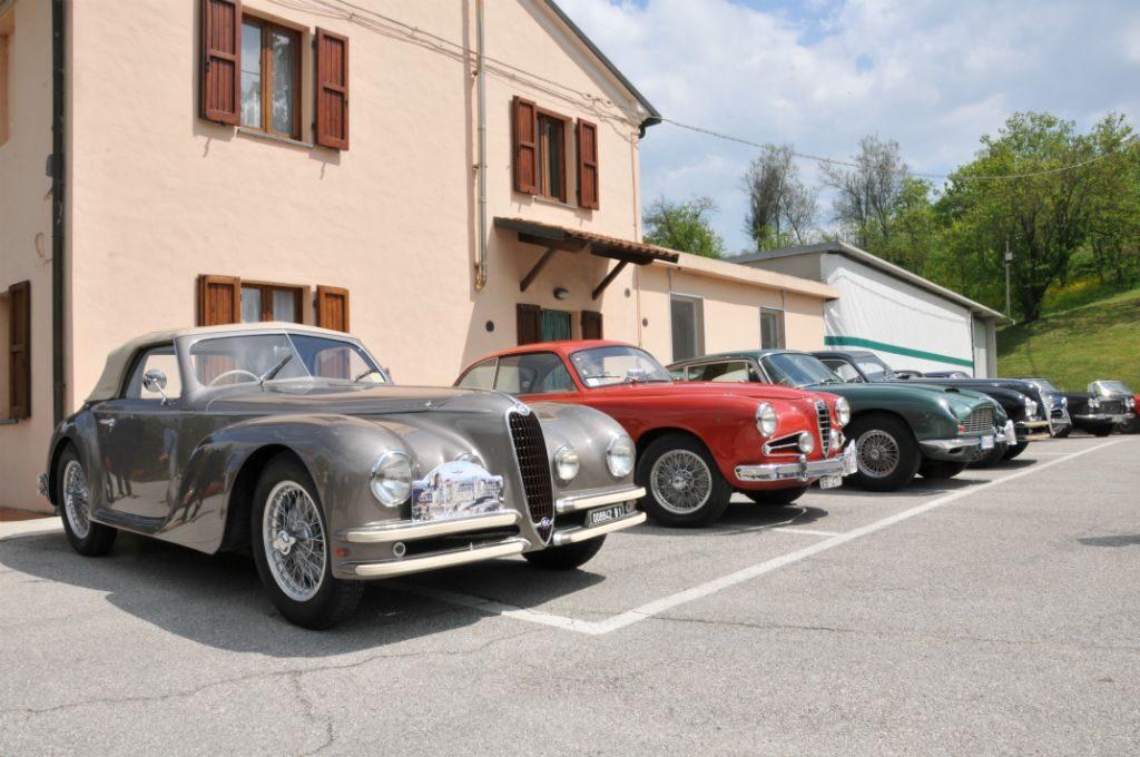 Aston Martin DB6 1966