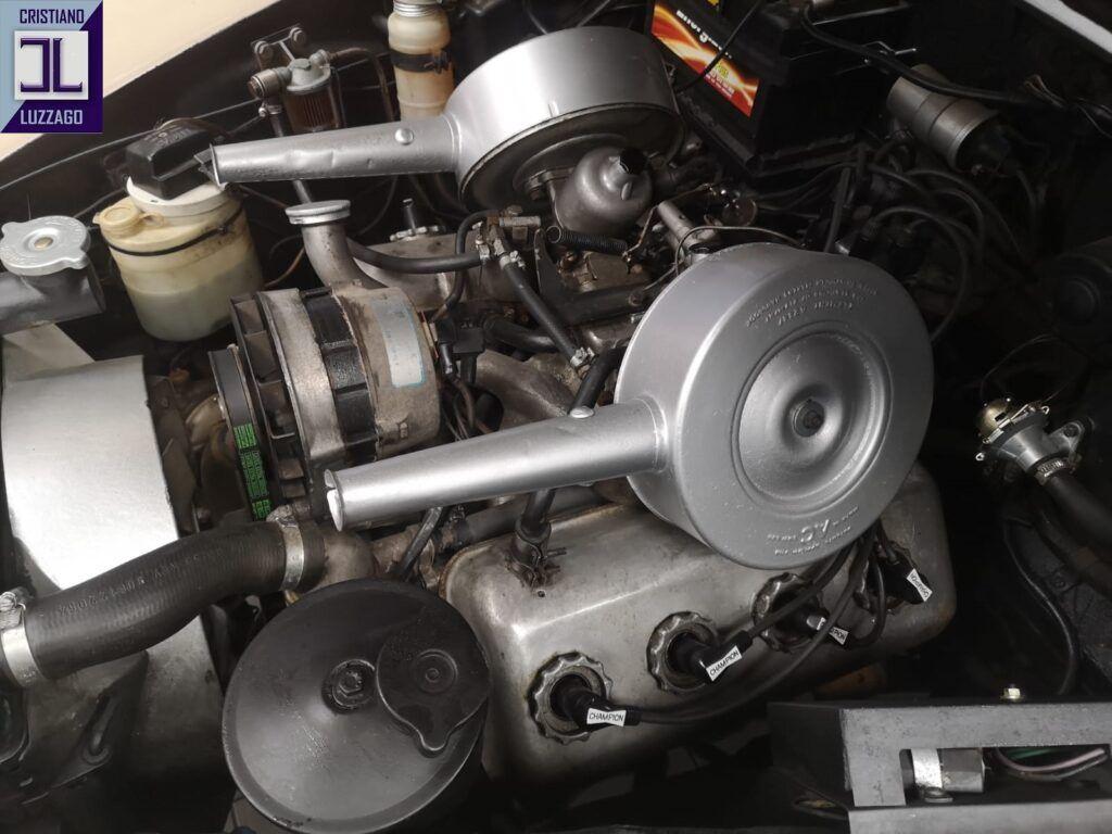 1969 Daimler V8 SALOON