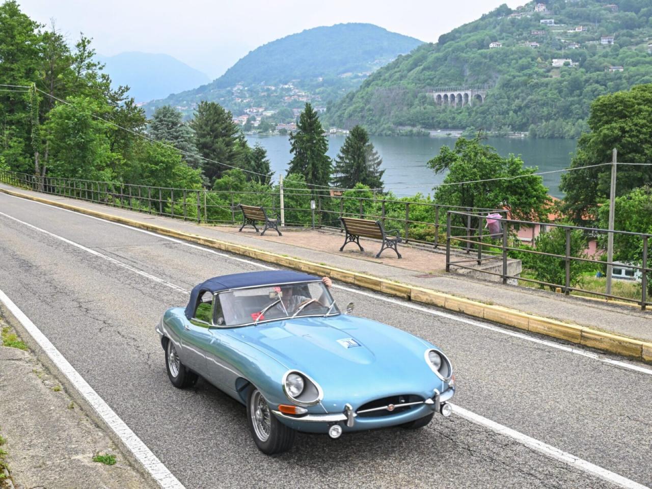 1965 Jaguar E TYPE ROADSTER S1