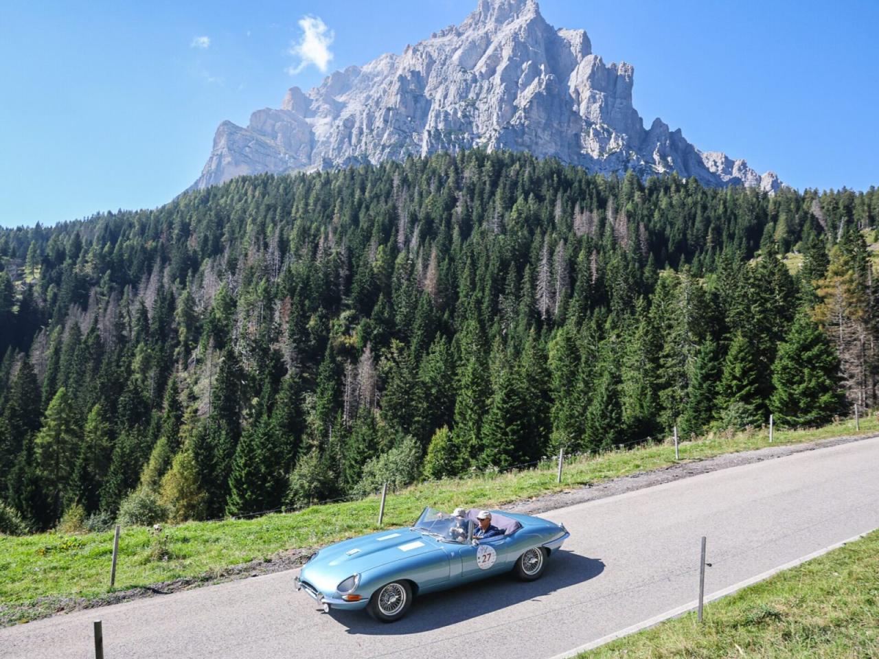 1965 Jaguar E TYPE ROADSTER S1