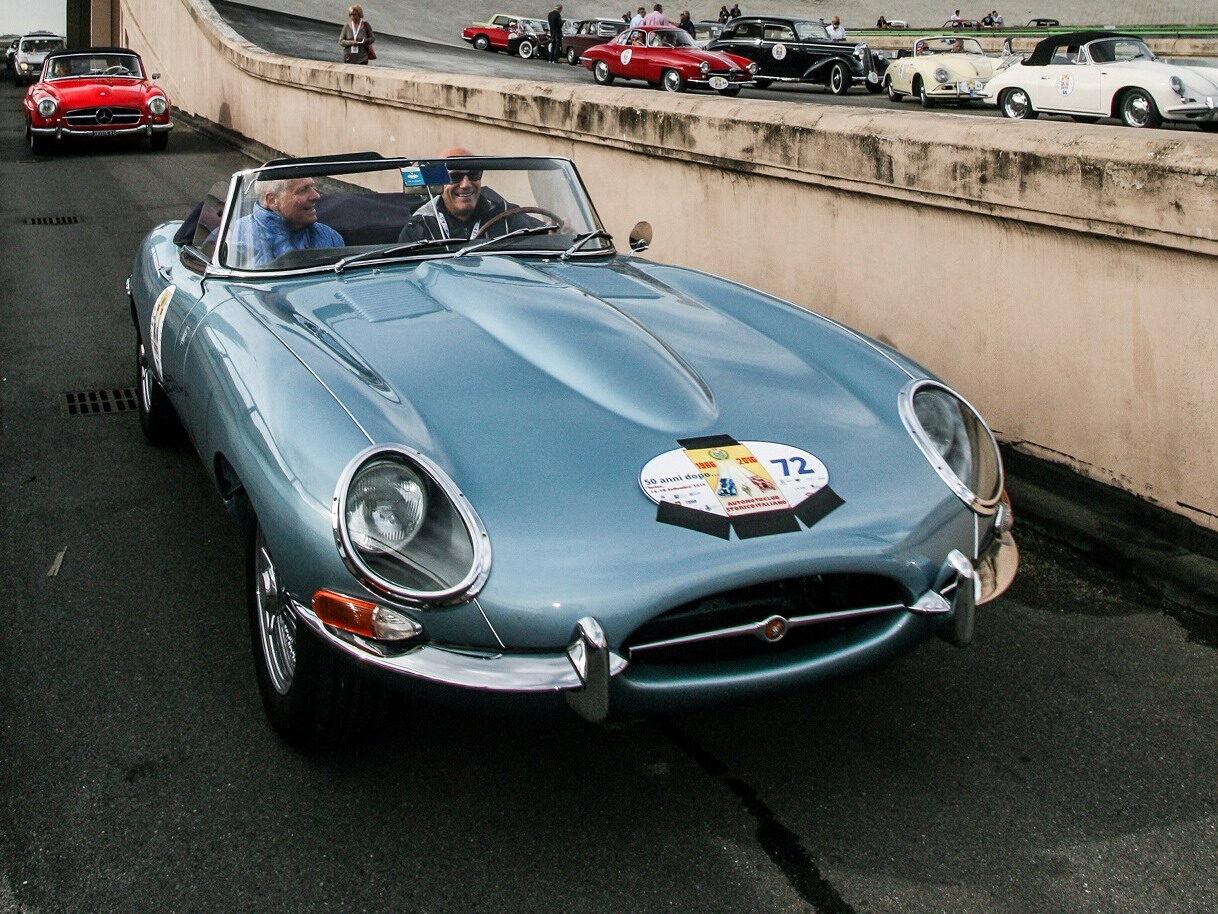 1965 Jaguar E TYPE ROADSTER S1