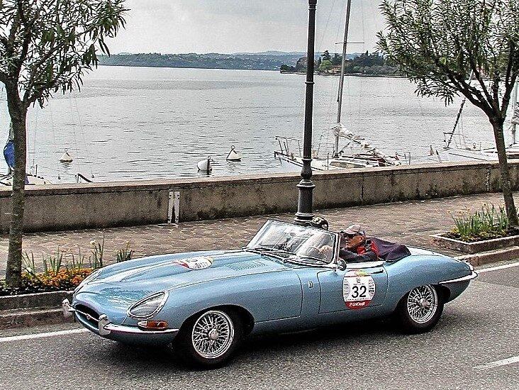 1965 Jaguar E TYPE ROADSTER S1