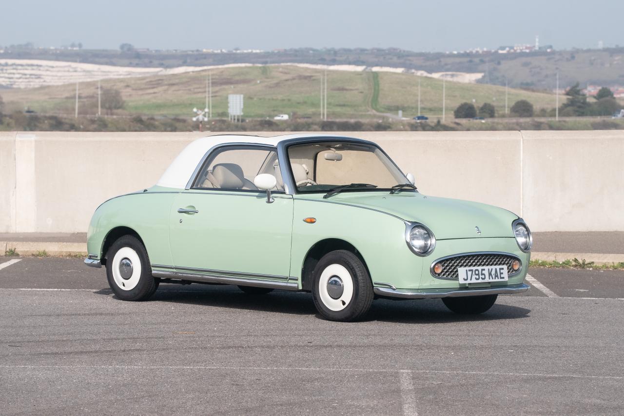 2000 Nissan Figaro