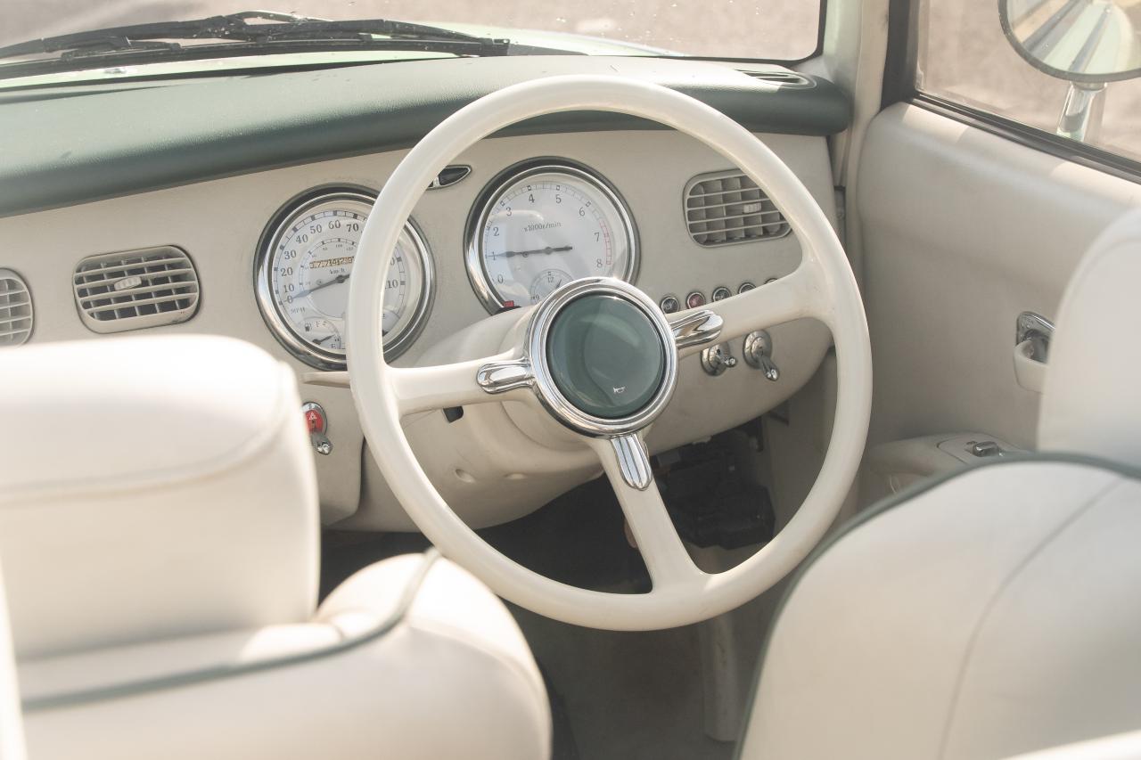 2000 Nissan Figaro