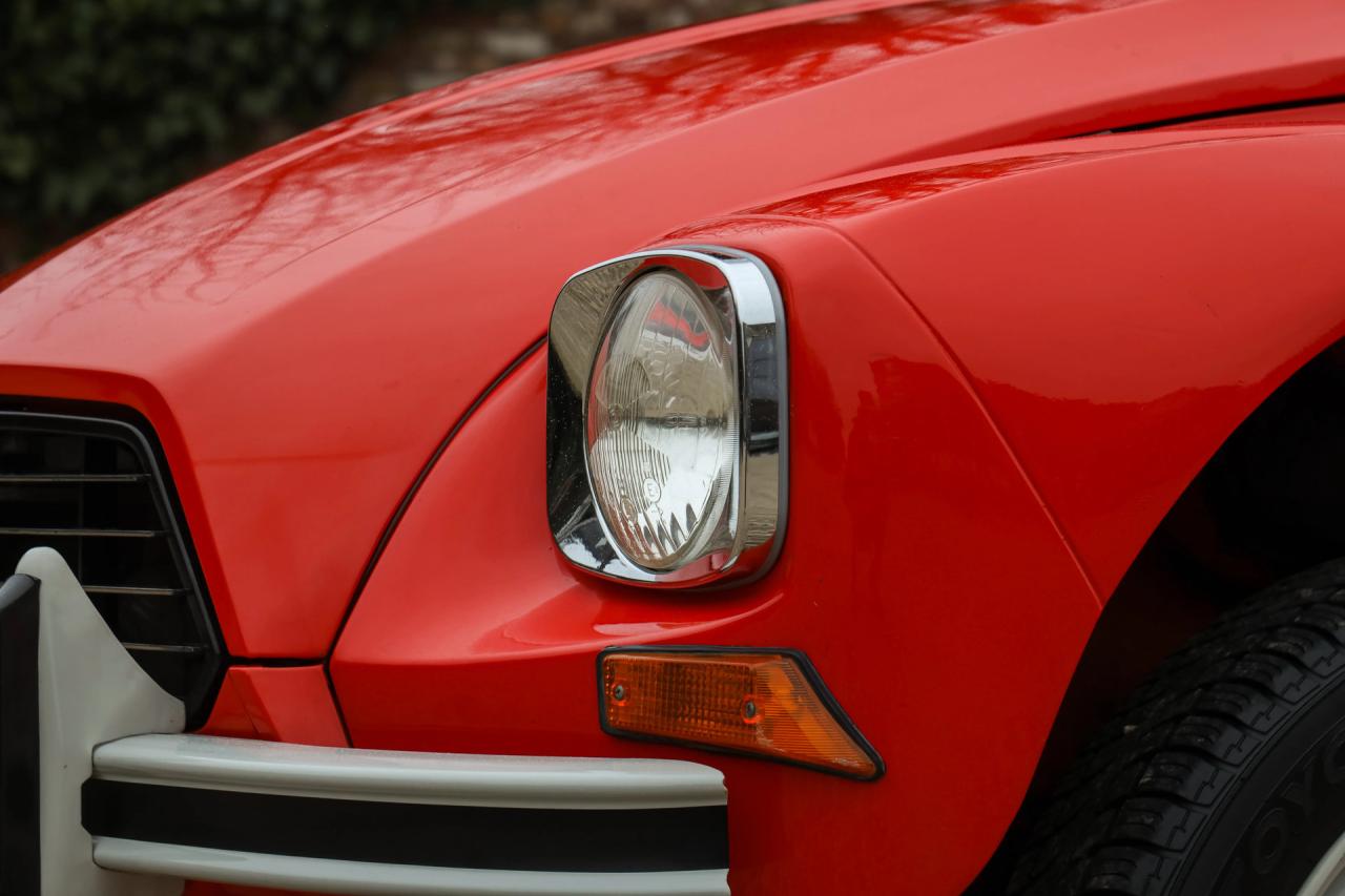 1980 Citro&euml;n Citro&euml;n Dyane 6 &ldquo;Rouge Geranium&rdquo;