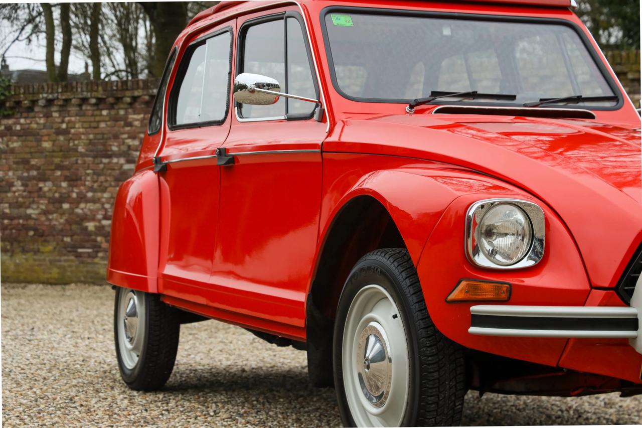 1980 Citro&euml;n Citro&euml;n Dyane 6 &ldquo;Rouge Geranium&rdquo;