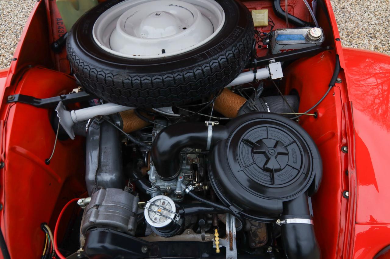 1980 Citro&euml;n Citro&euml;n Dyane 6 &ldquo;Rouge Geranium&rdquo;