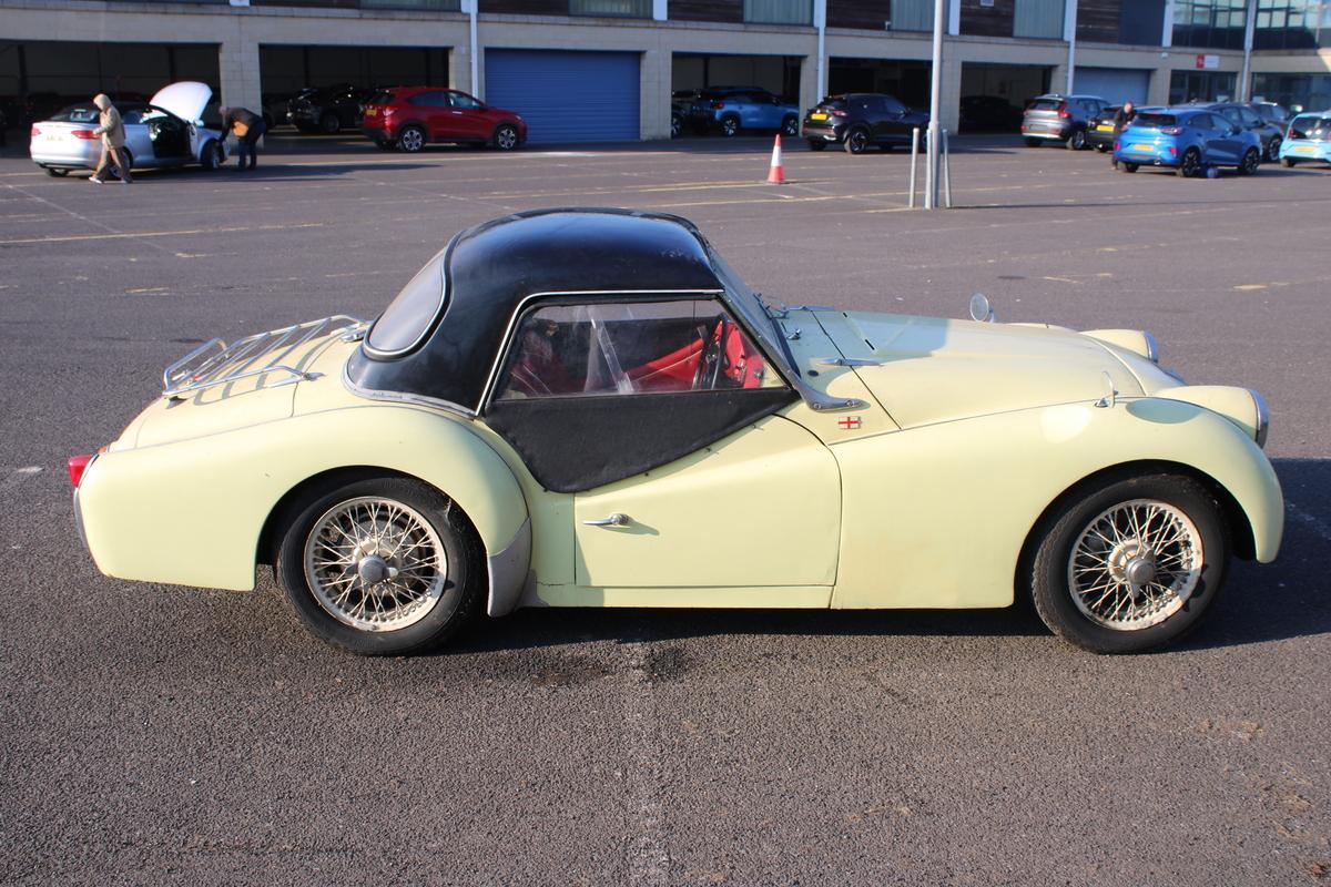 1991 Triumph TR3