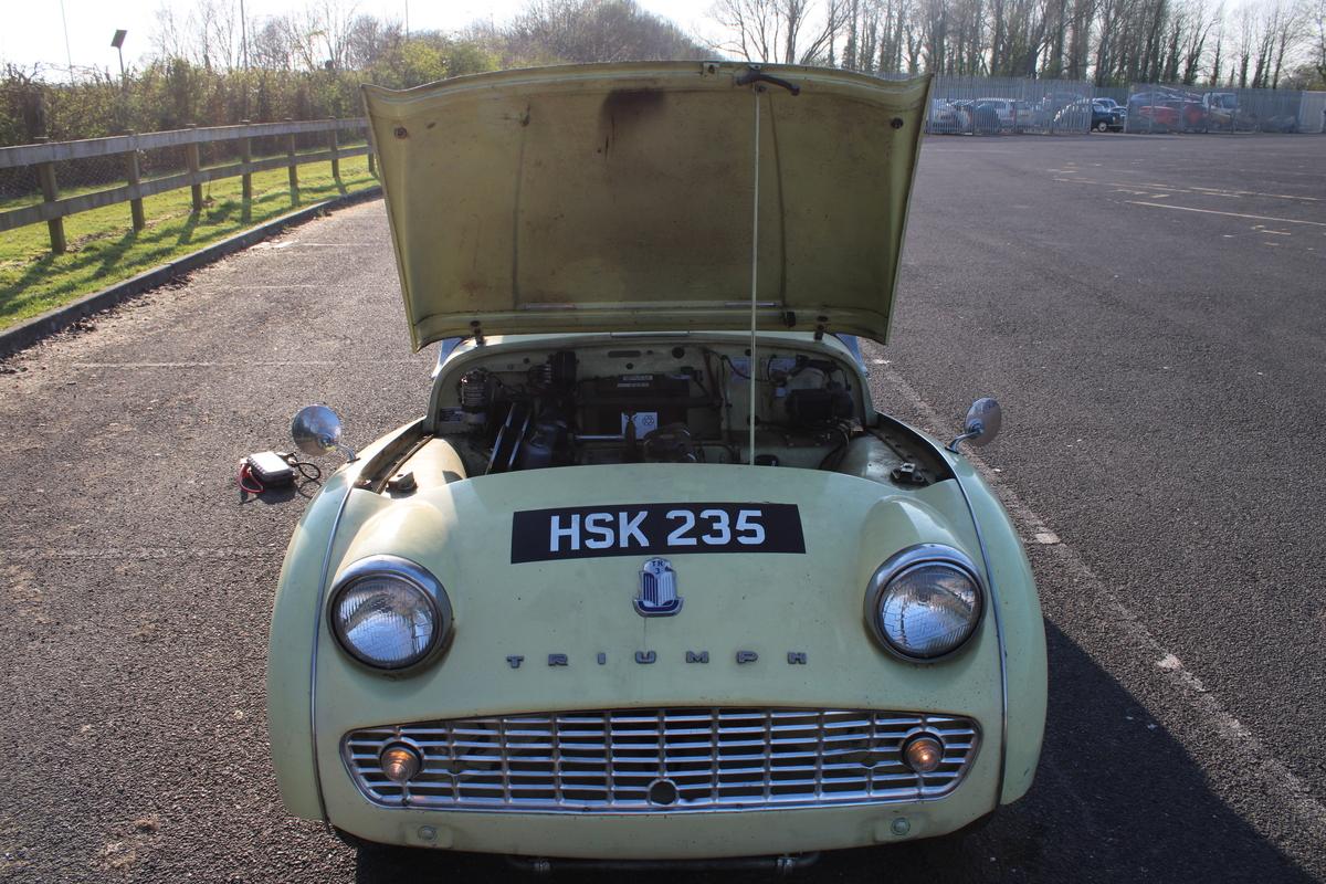 1991 Triumph TR3