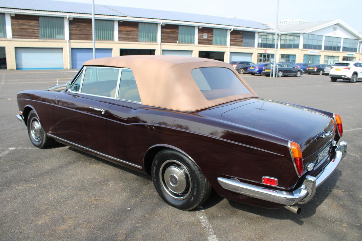 1971 Rolls - Royce CORNICHE CONVERTIBLE