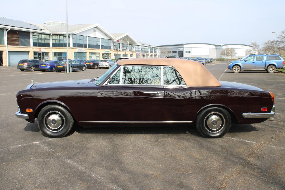 1971 Rolls - Royce CORNICHE CONVERTIBLE