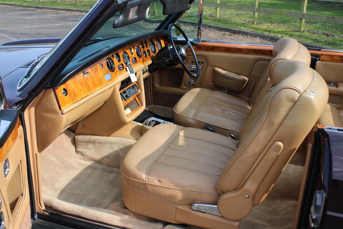 1971 Rolls - Royce CORNICHE CONVERTIBLE