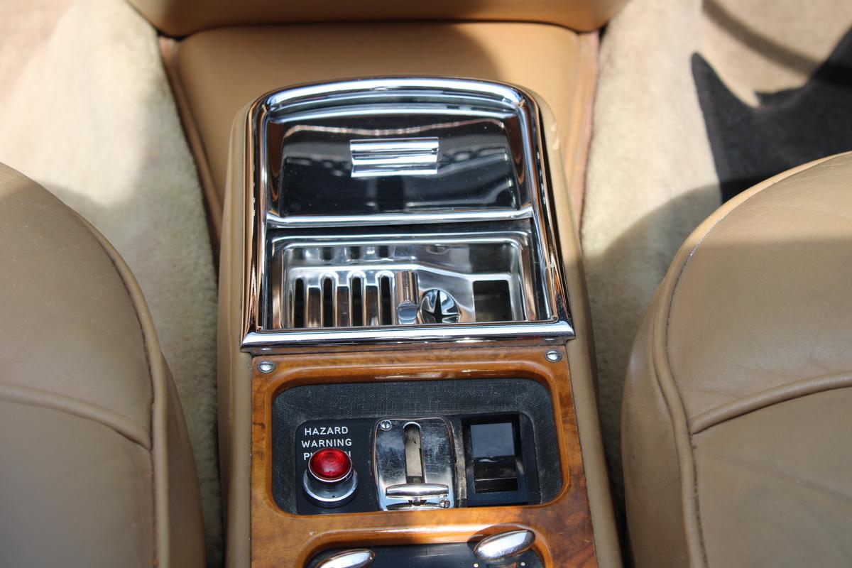 1971 Rolls - Royce CORNICHE CONVERTIBLE