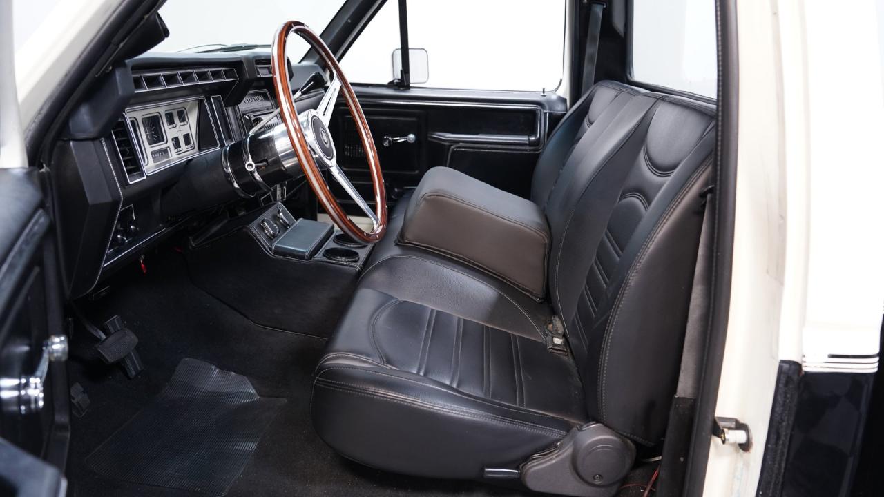 1981 Ford F-100 Flareside