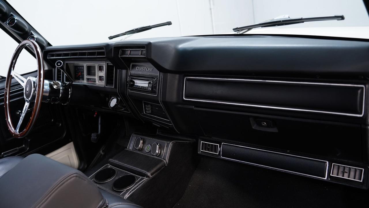 1981 Ford F-100 Flareside