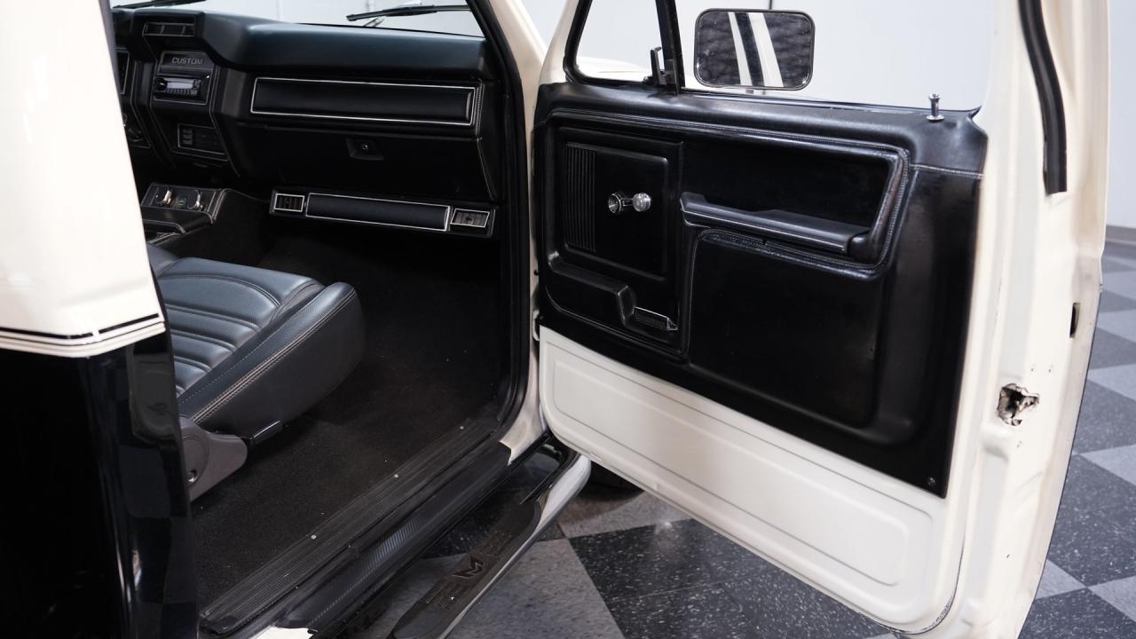 1981 Ford F-100 Flareside