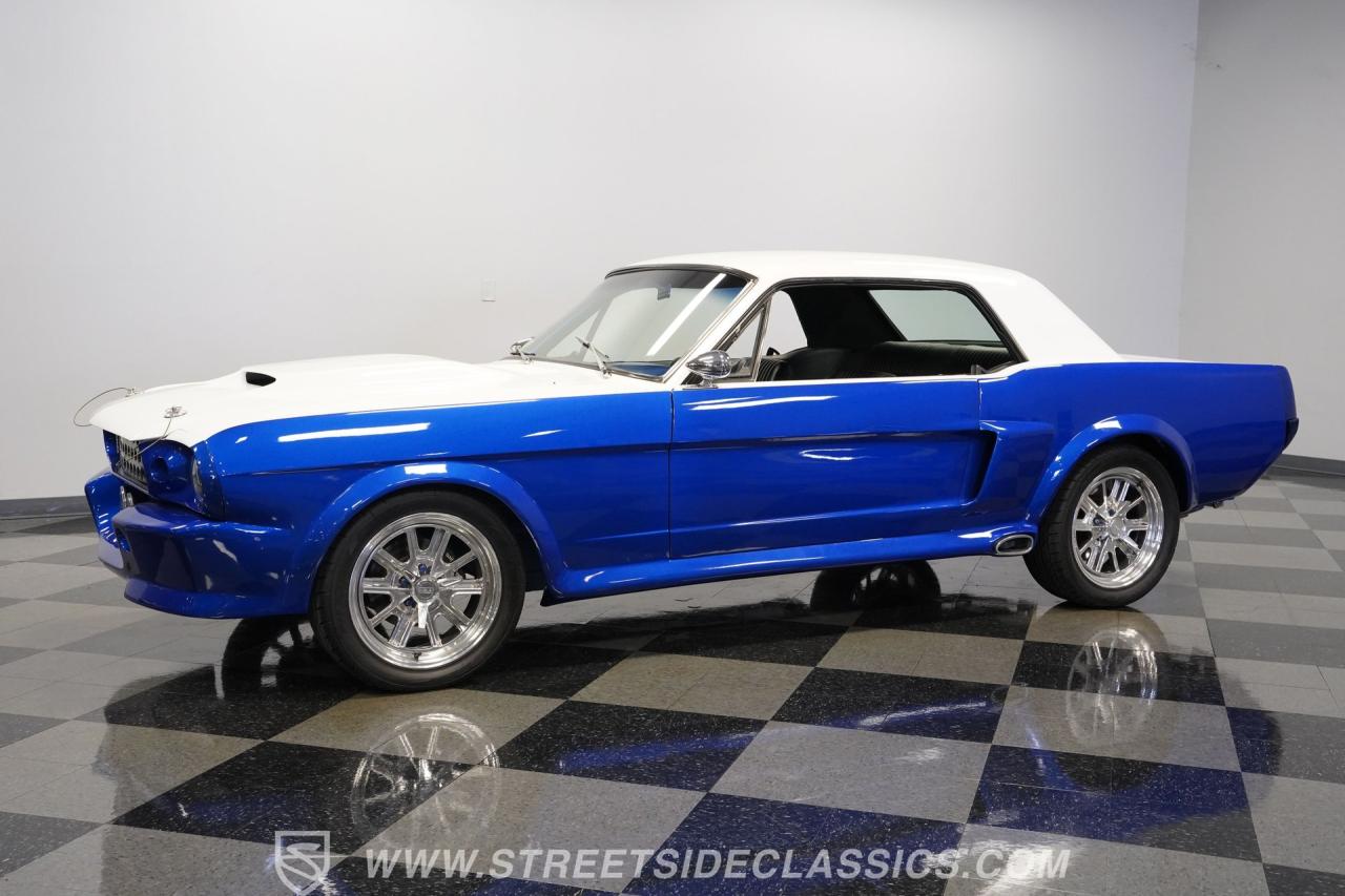 1965 Ford Mustang Restomod