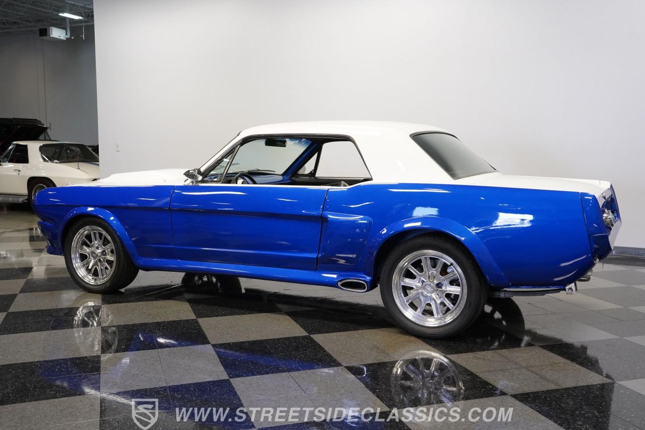 1965 Ford Mustang Restomod