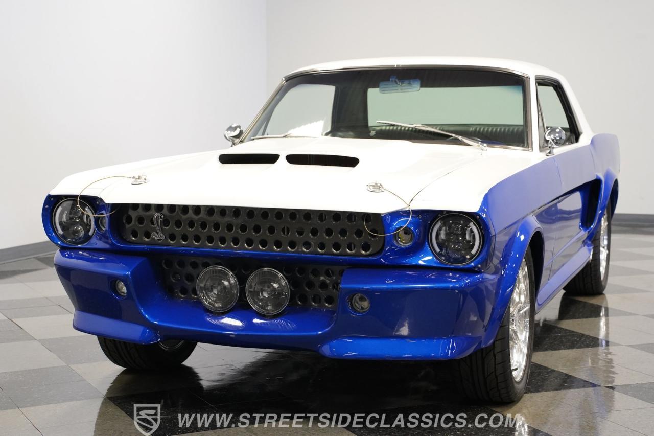 1965 Ford Mustang Restomod