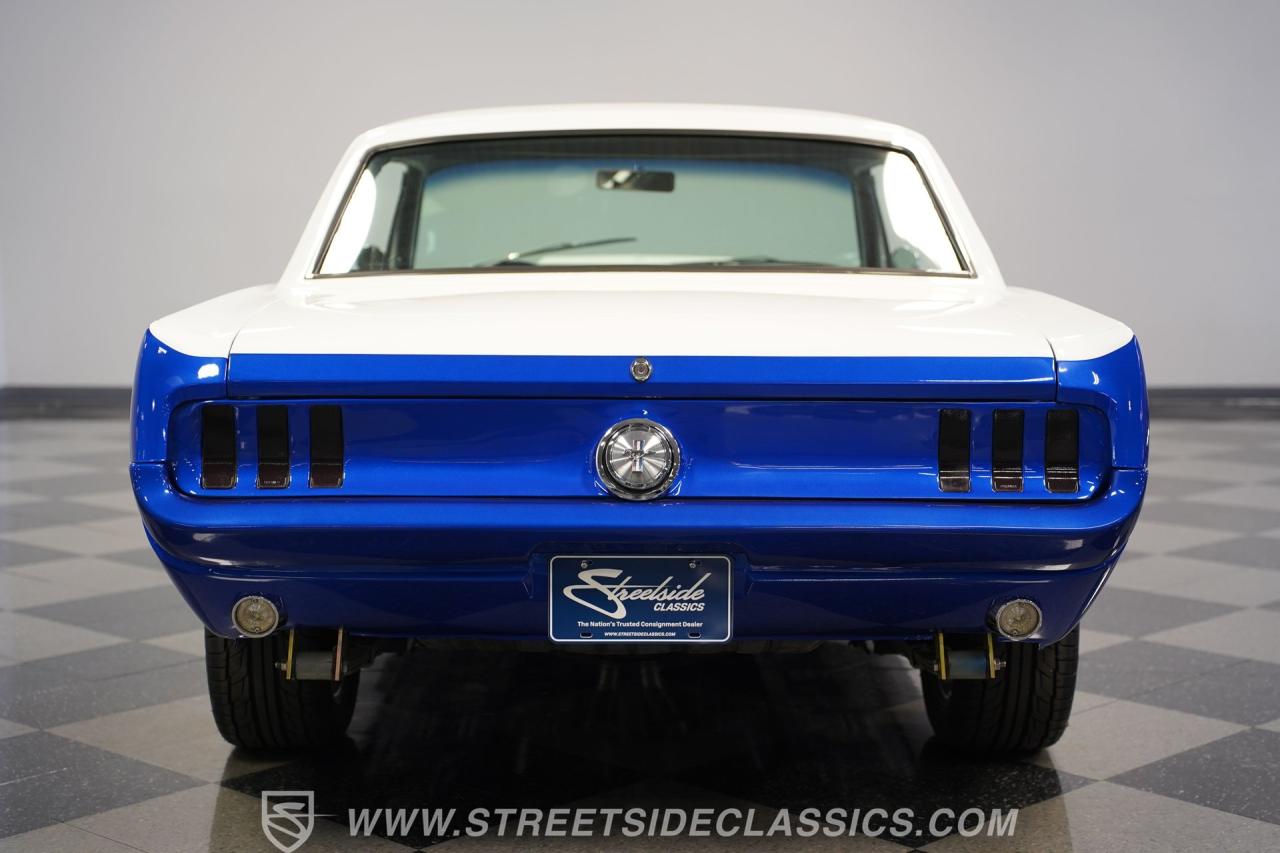 1965 Ford Mustang Restomod