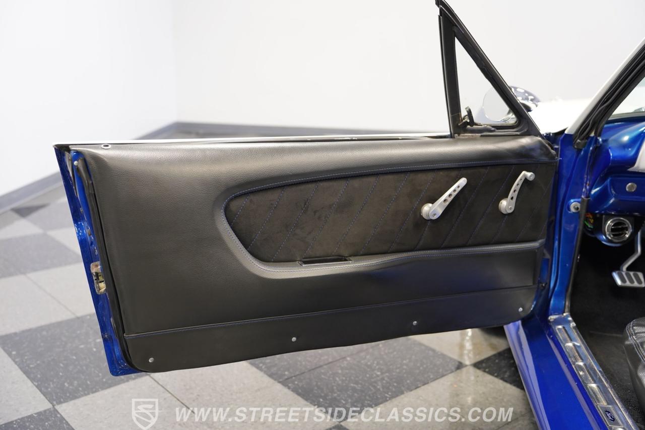 1965 Ford Mustang Restomod