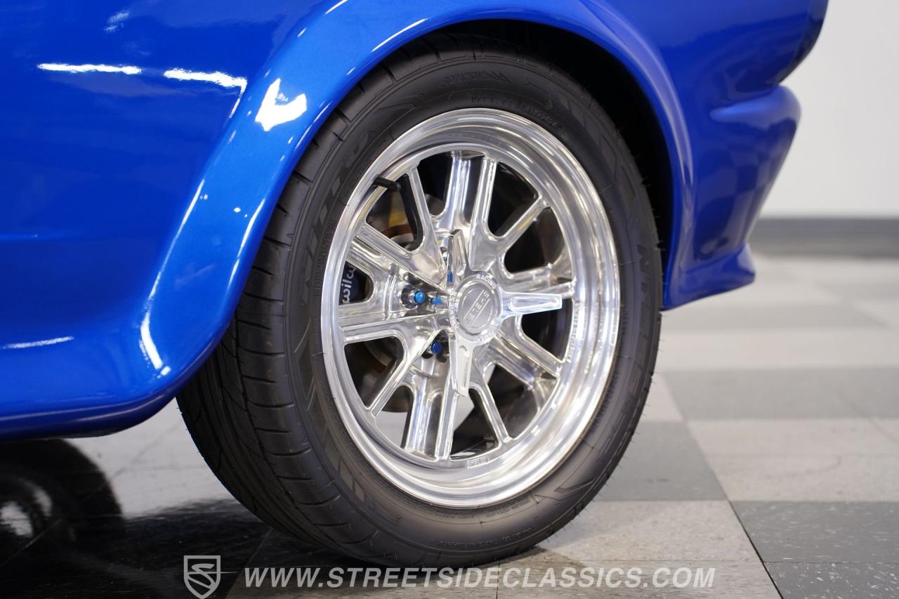 1965 Ford Mustang Restomod