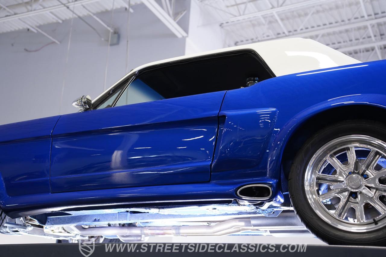 1965 Ford Mustang Restomod