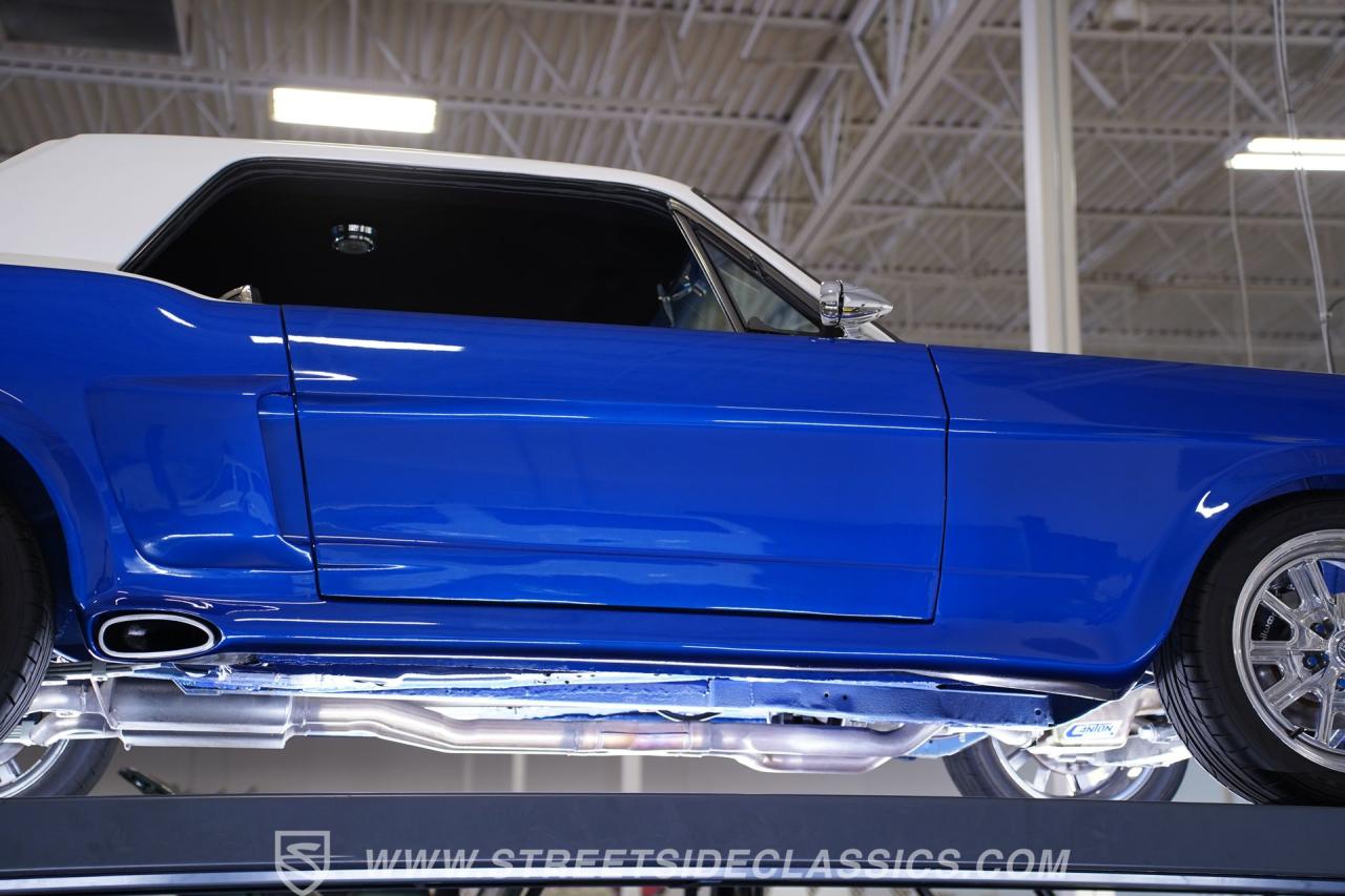 1965 Ford Mustang Restomod