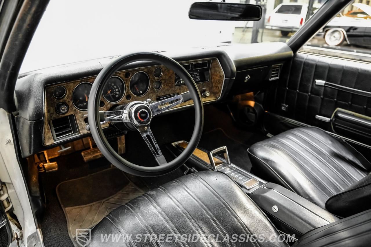 1972 Chevrolet Monte Carlo Custom 454