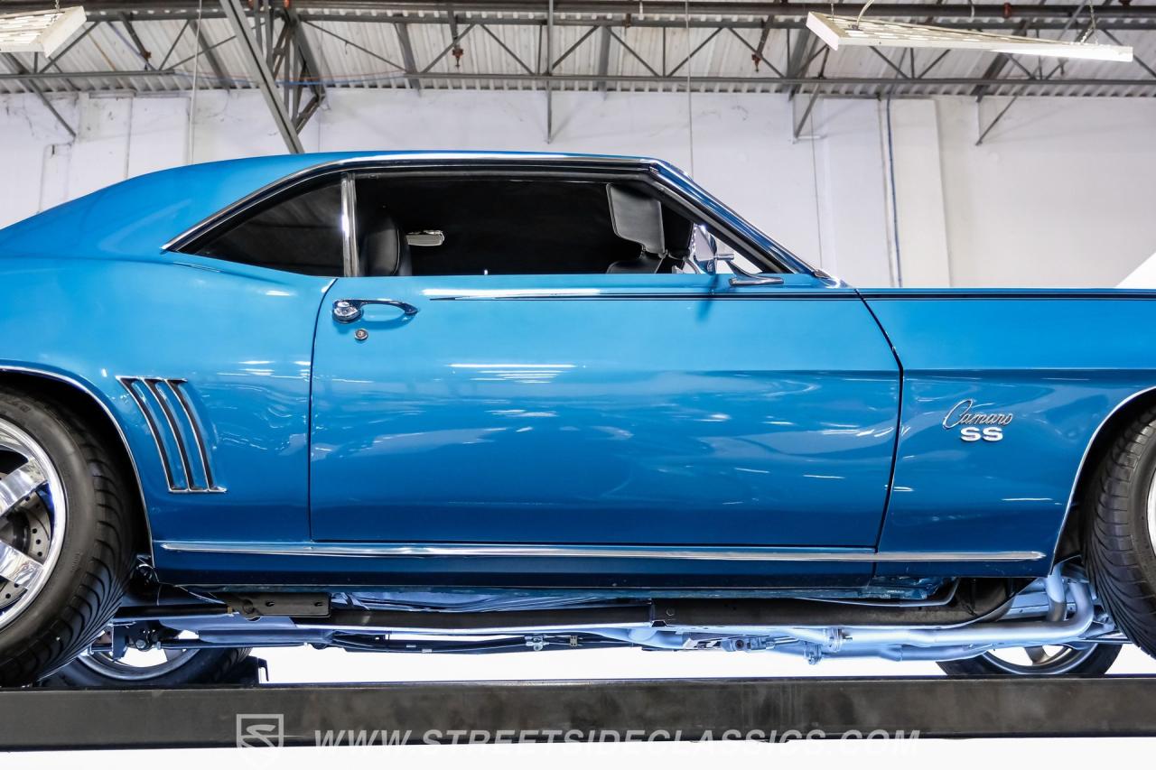 1969 Chevrolet Camaro RS/SS 427 Tribute