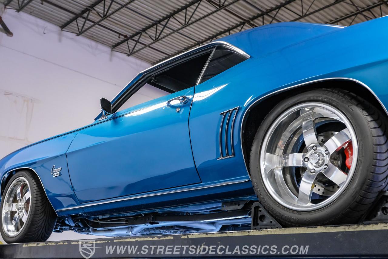 1969 Chevrolet Camaro RS/SS 427 Tribute