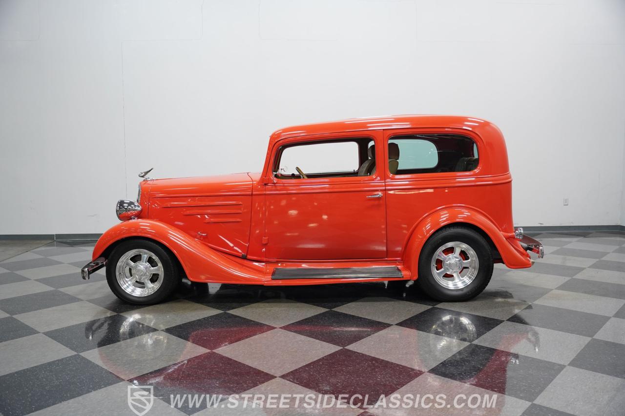 1935 Chevrolet Standard Street Rod