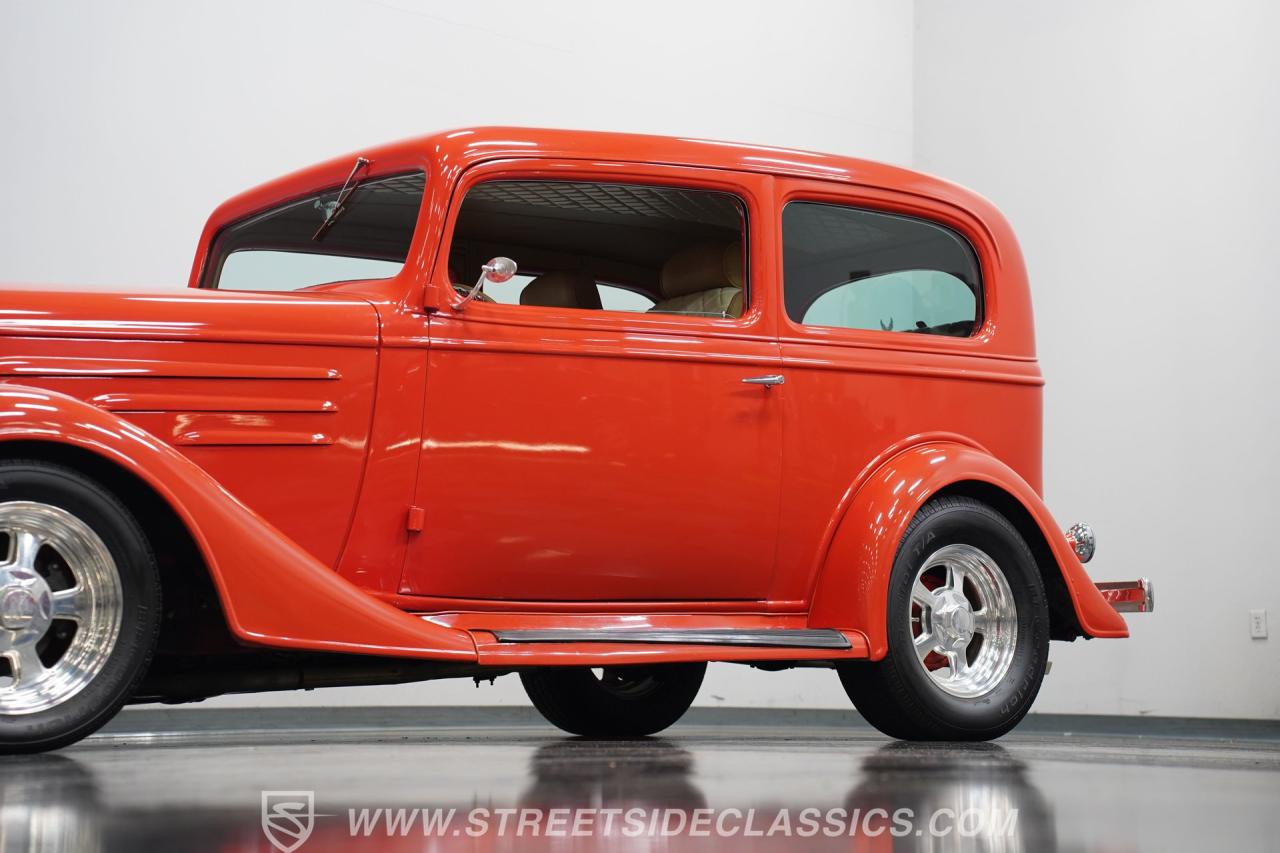 1935 Chevrolet Standard Street Rod