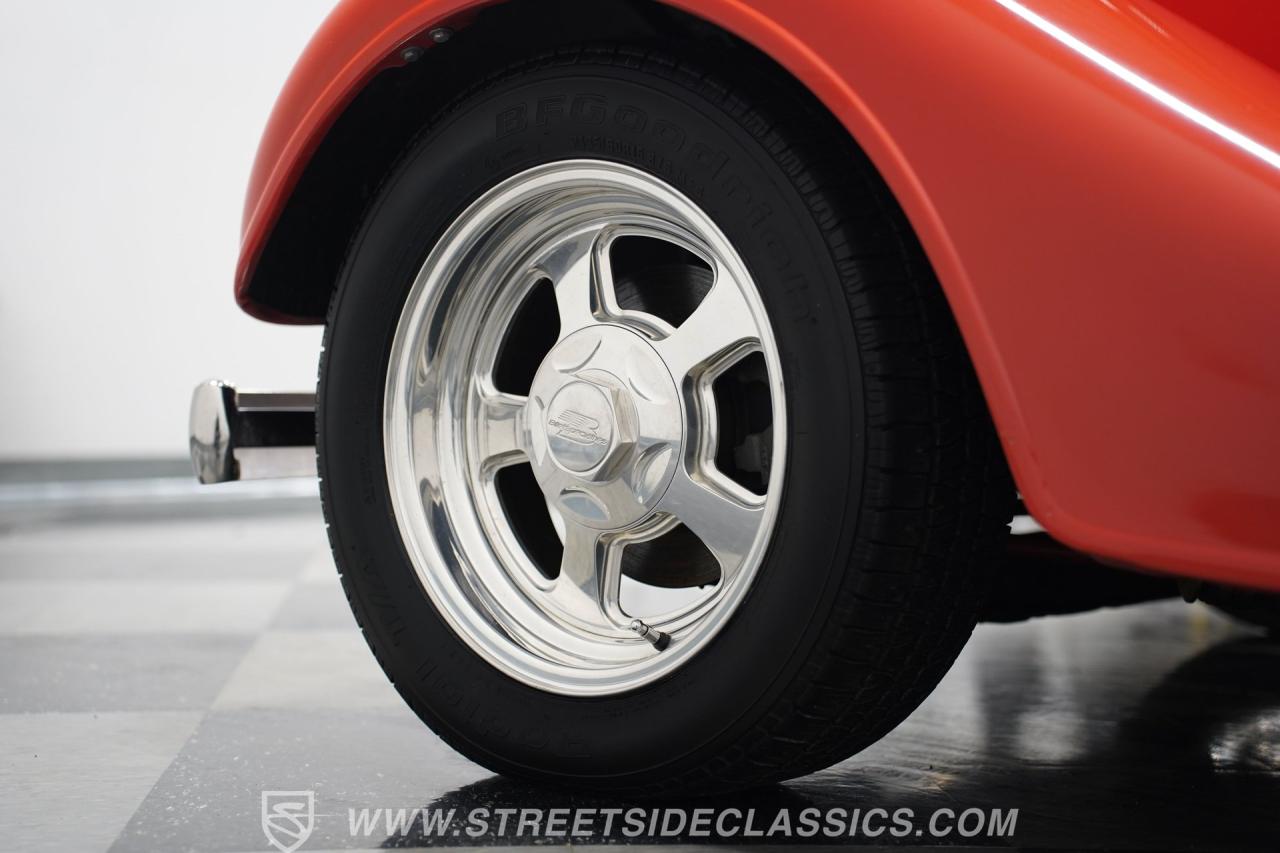 1935 Chevrolet Standard Street Rod