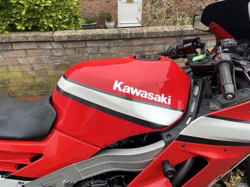 1989 Kawasaki ZX-10