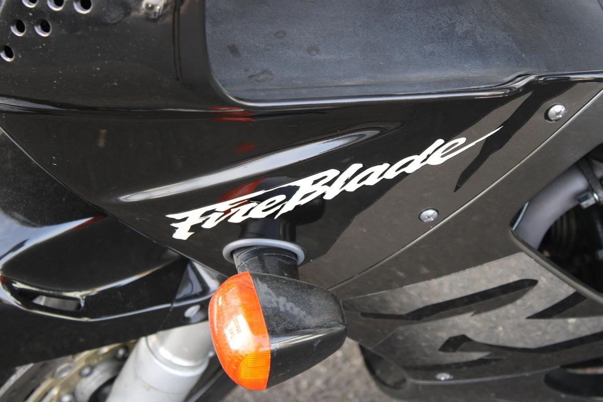 1999 Honda CBR FIREBLADE