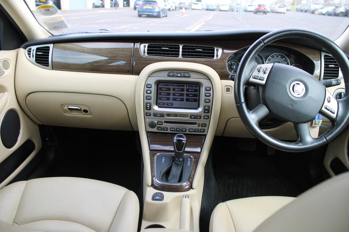 2009 Jaguar X-TYPE SE 2.2D AUTO