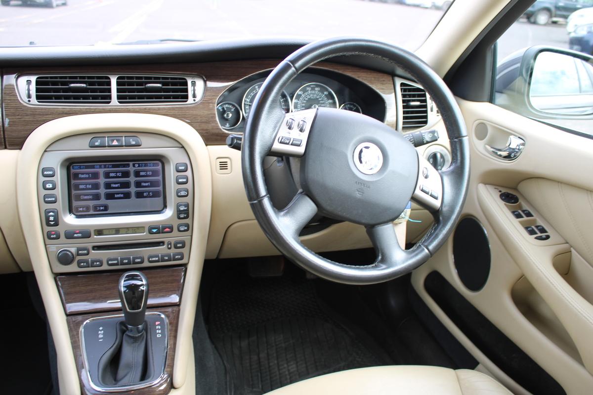 2009 Jaguar X-TYPE SE 2.2D AUTO