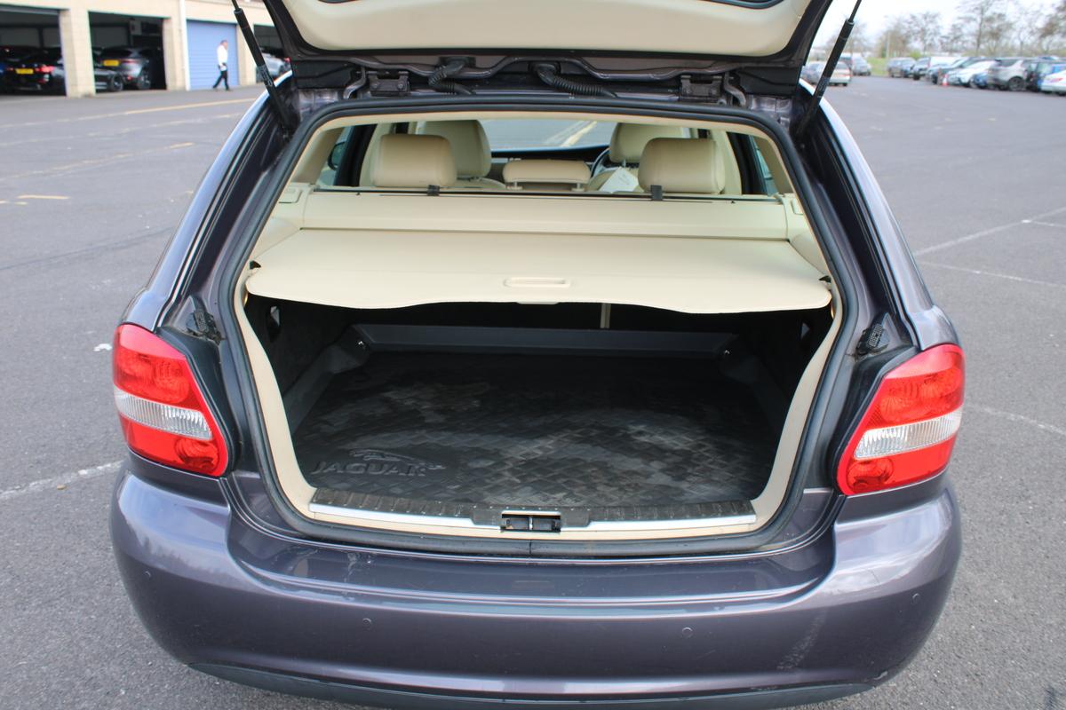 2009 Jaguar X-TYPE SE 2.2D AUTO