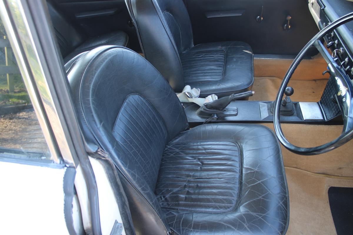 1969 Rover P6 2000 SC SALOON