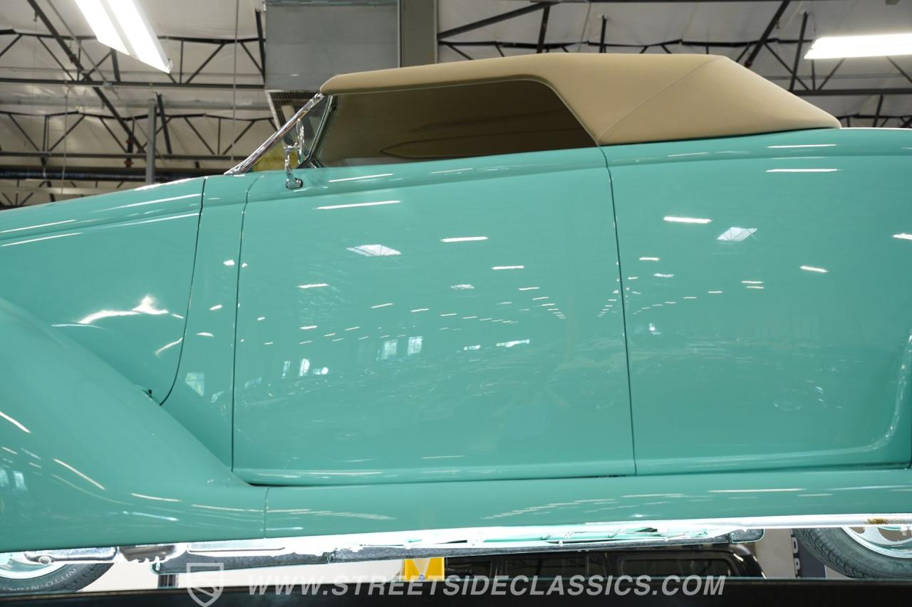 1939 Ford Cabriolet