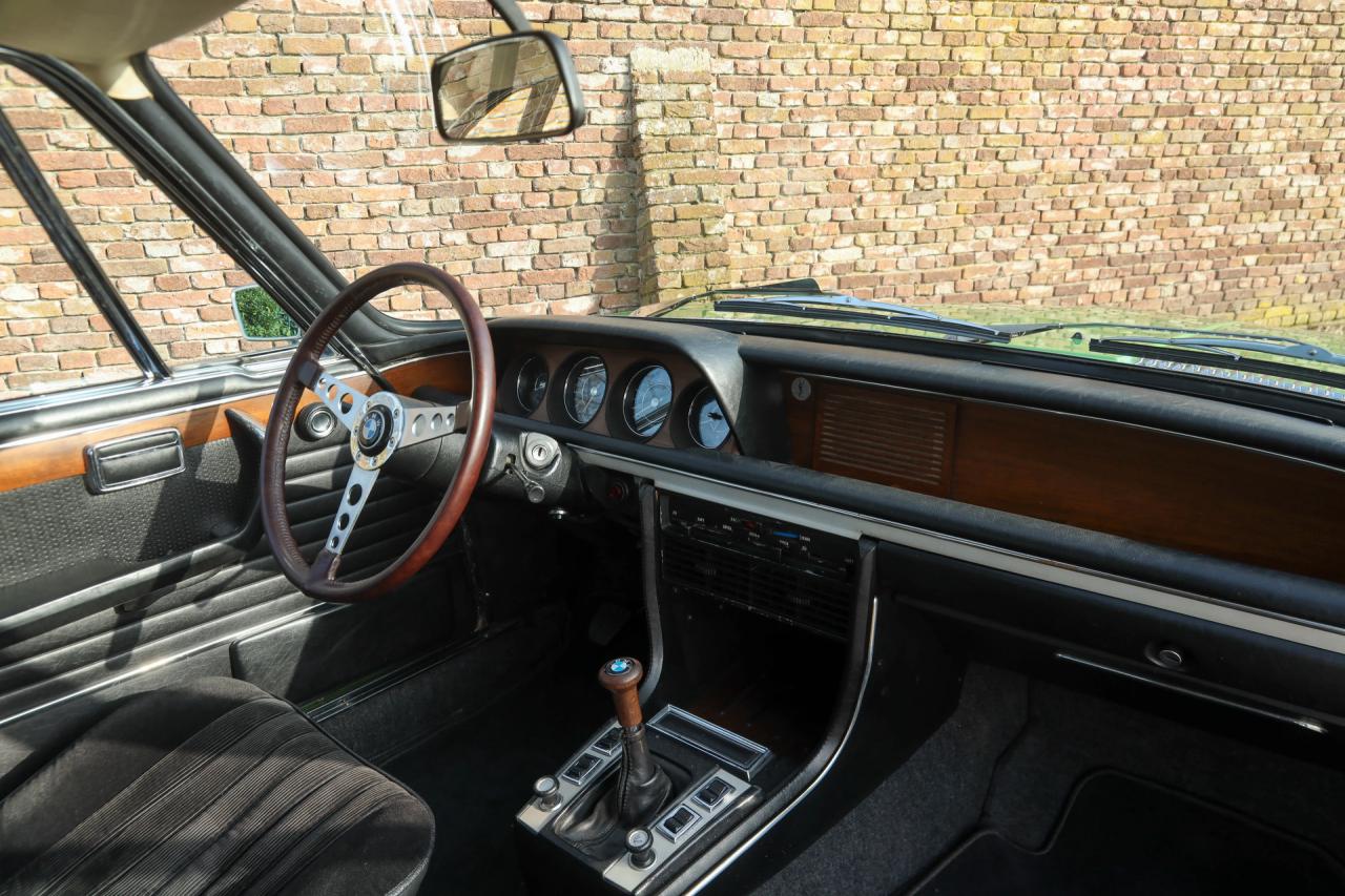 1973 BMW 3.0 CSi &ldquo;Recent &euro;8.000,- reconditioning&rdquo;