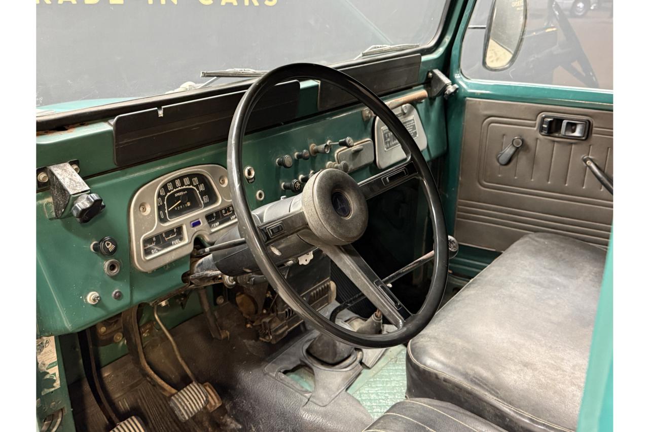 1976 Toyota Land Cruiser BJ43 Vinyl Top &ldquo;Rustic Green&rdquo;