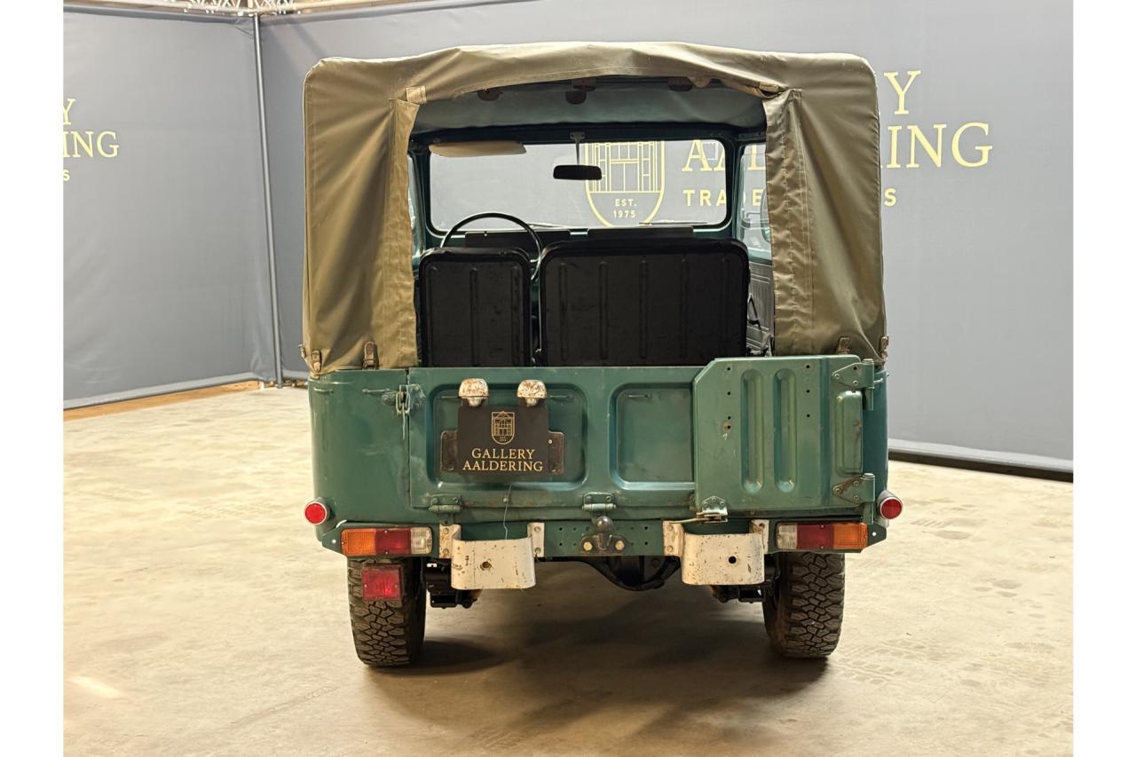 1976 Toyota Land Cruiser BJ43 Vinyl Top &ldquo;Rustic Green&rdquo;