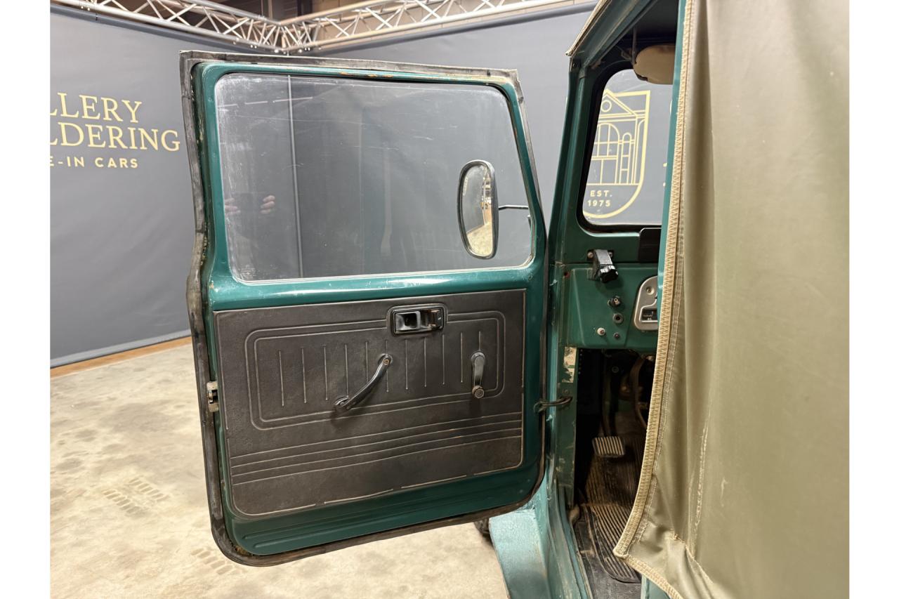 1976 Toyota Land Cruiser BJ43 Vinyl Top &ldquo;Rustic Green&rdquo;
