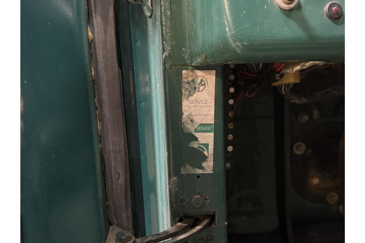 1976 Toyota Land Cruiser BJ43 Vinyl Top &ldquo;Rustic Green&rdquo;