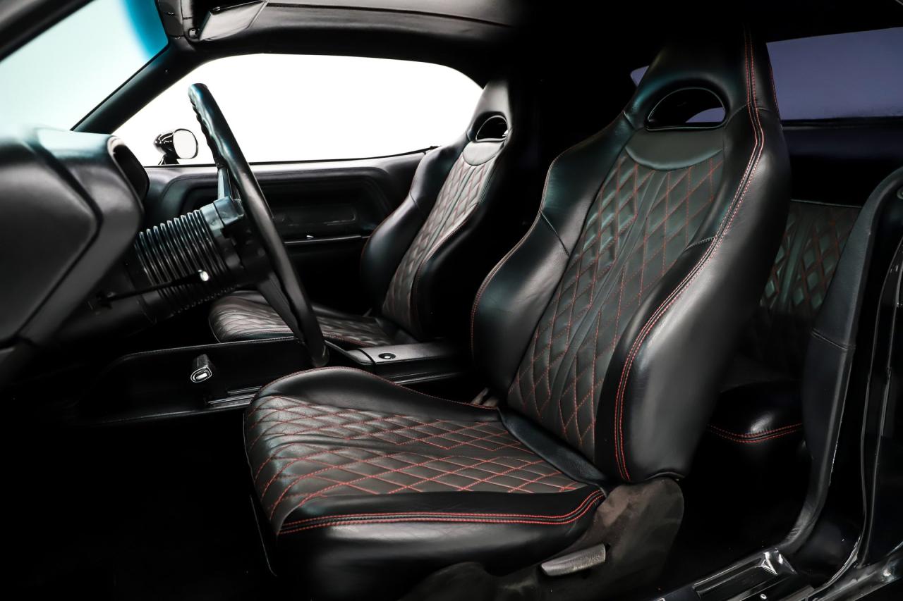 1971 Dodge Challenger R/T Restomod