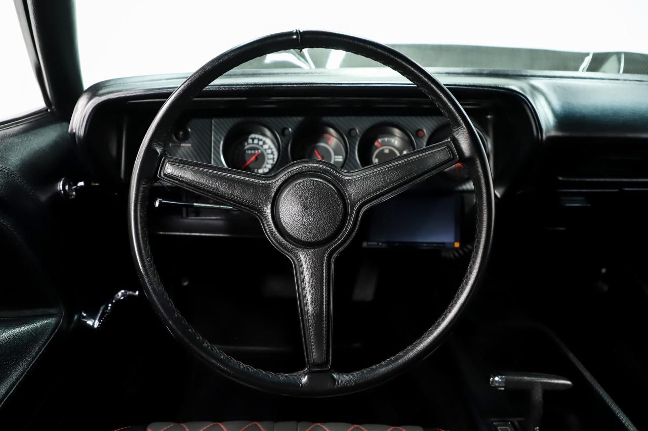 1971 Dodge Challenger R/T Restomod